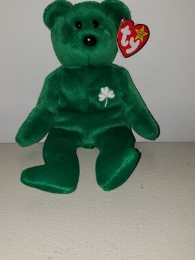 Ty Green Shamrock Bear Plush with White Clover Emblem